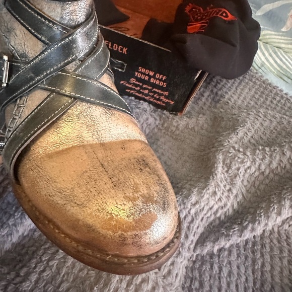 Stylish Freebird Leather Boots - Picture 4 of 7